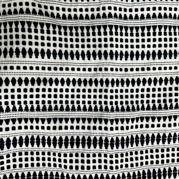 Beautiful Pencil Style Skirt by LOFT - Picture 2 of 10